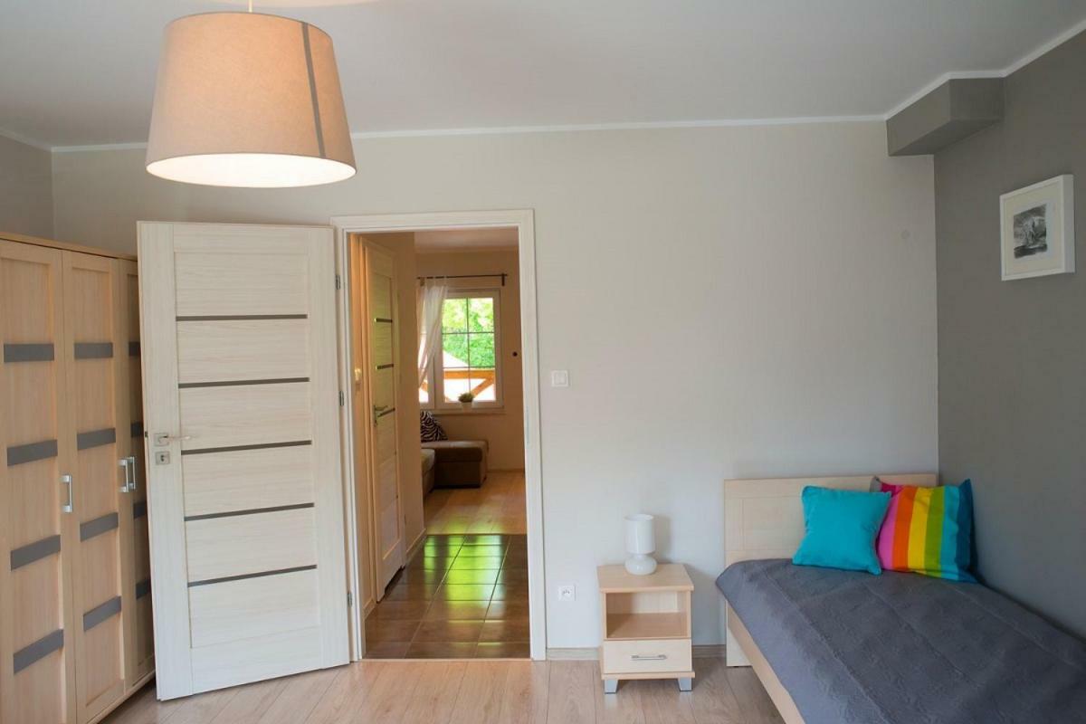 Impresja Apartment รอวี ภายนอก รูปภาพ